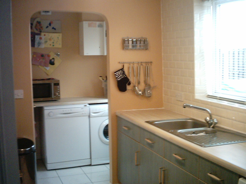 Kitchen / Utility