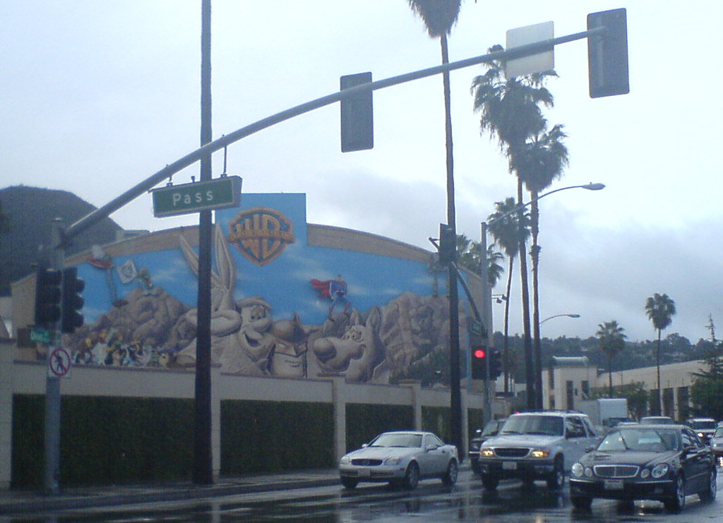 Mural on the Warner Lot