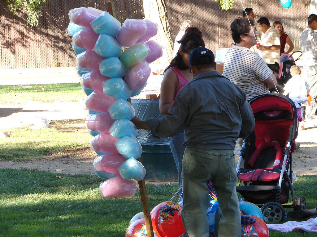 32 Bags of Candy Floss
