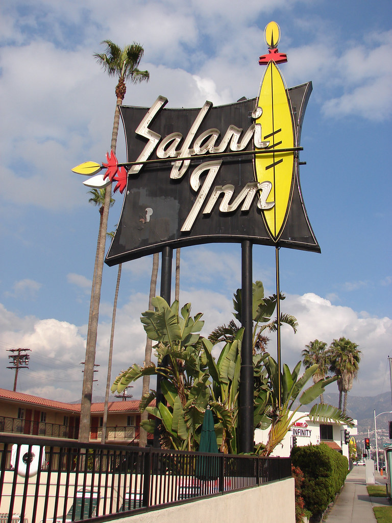 Safari Inn