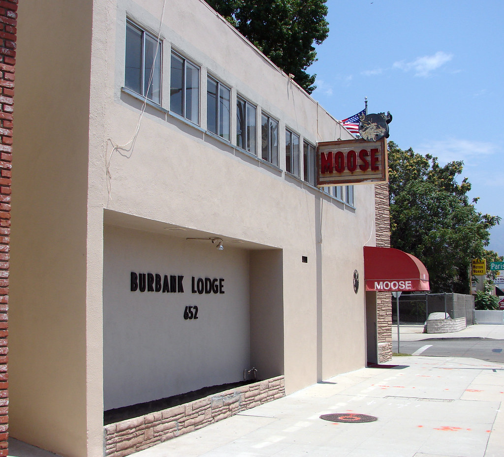 Burbank Lodge