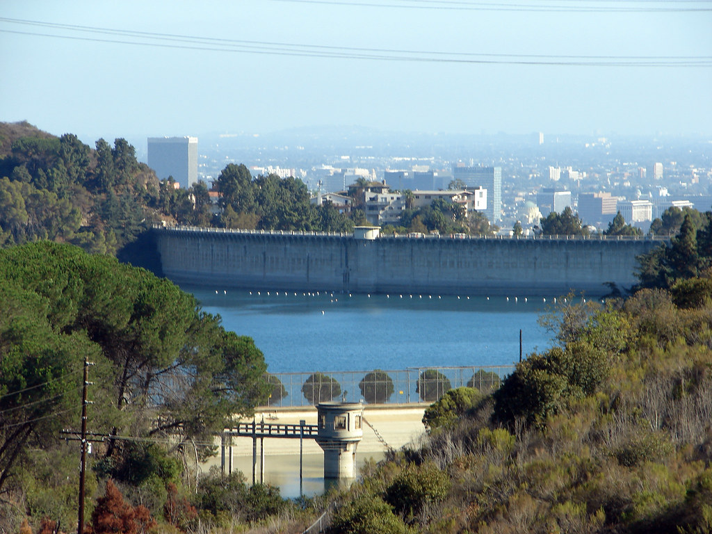 Lake Hollywood