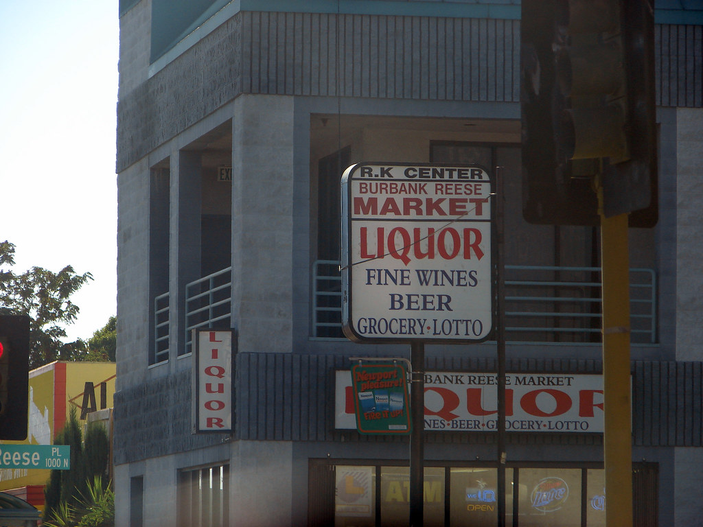 Burbank Reese Market